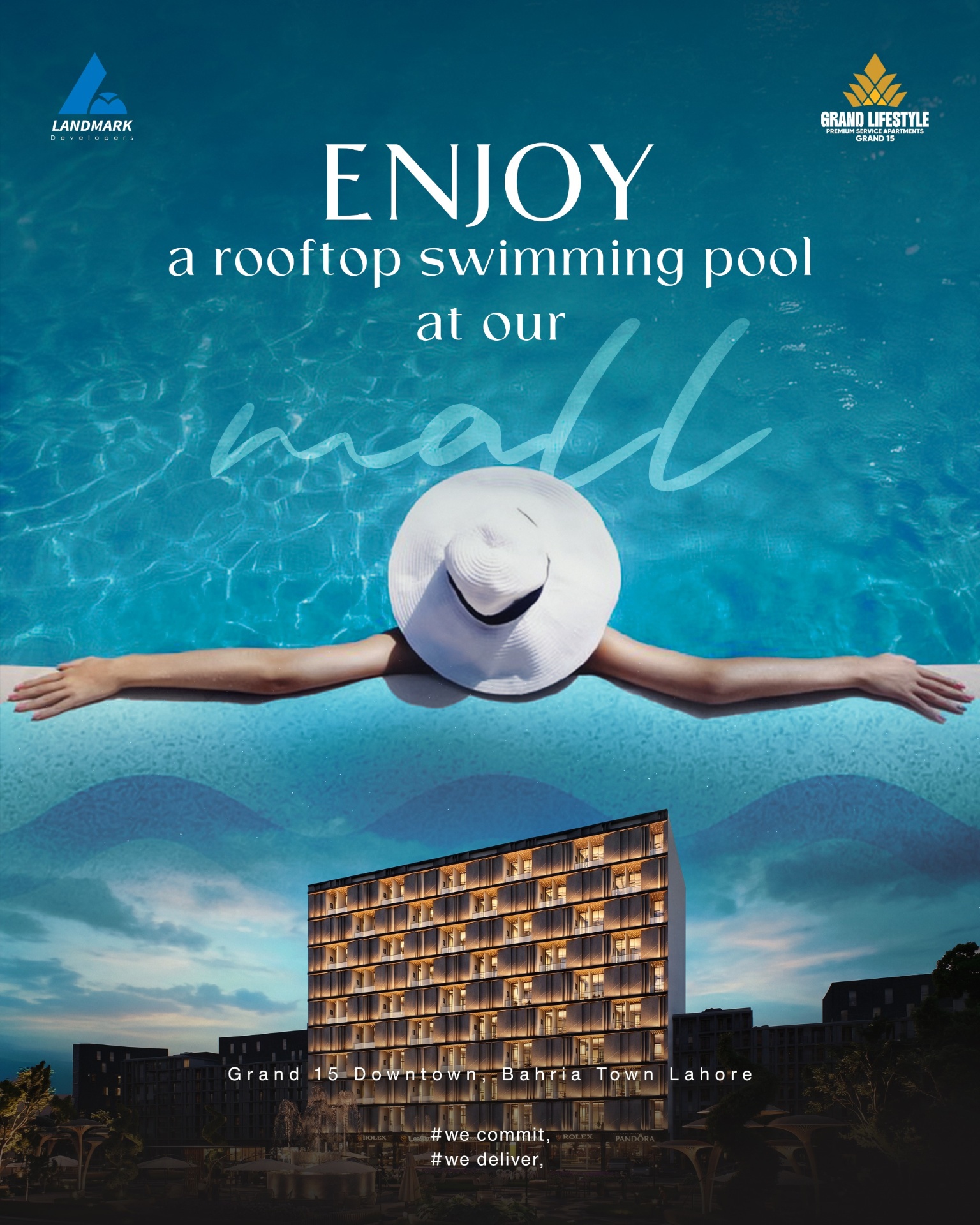 Grand 15 — Rooftop Pool